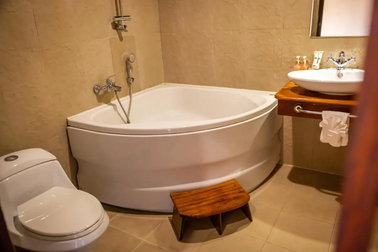 Sada Hotel Luang Prabang 4*,  Laos